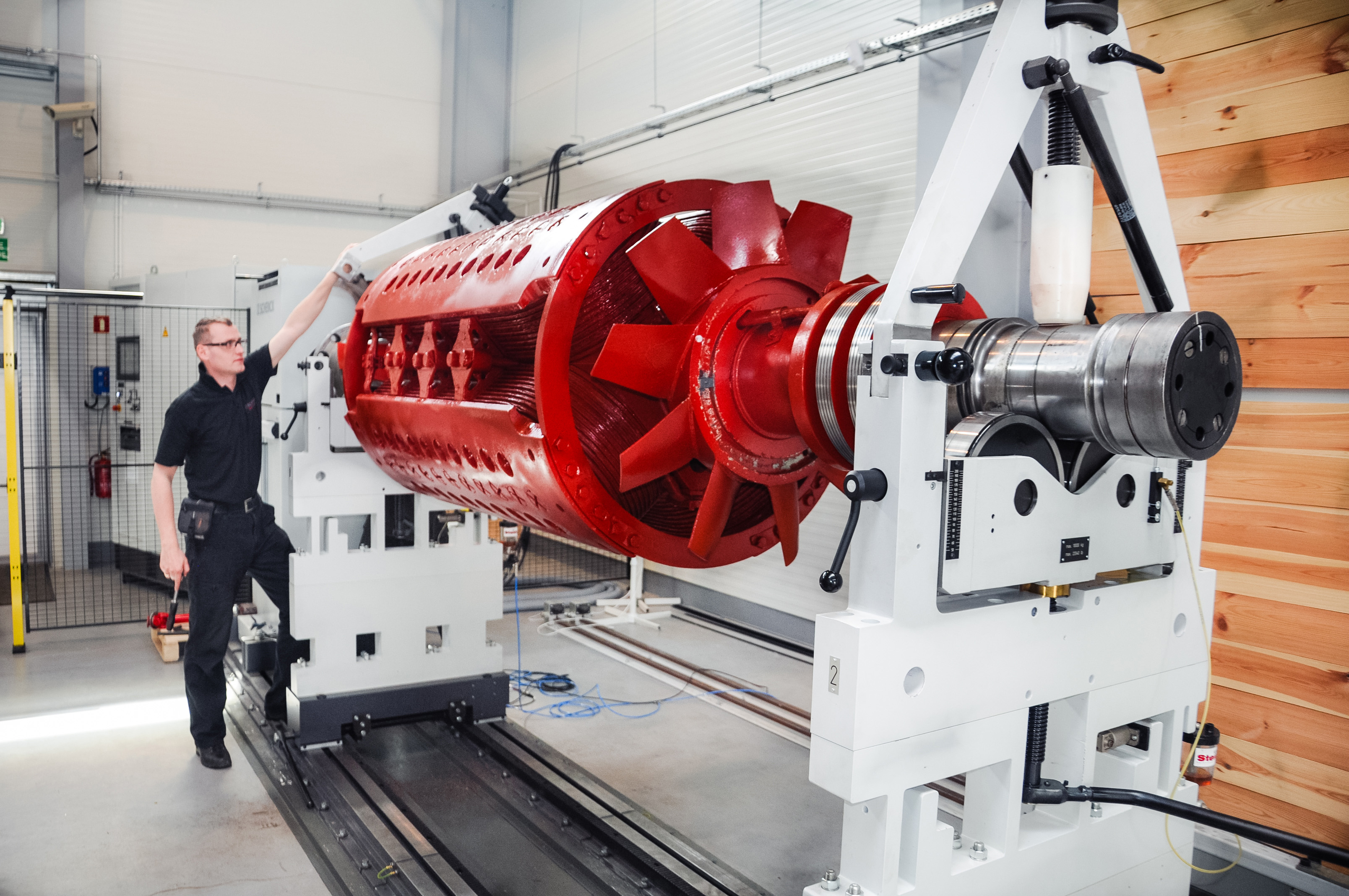 635ad2a1-648e-444c-a678-e4bae60f7b83