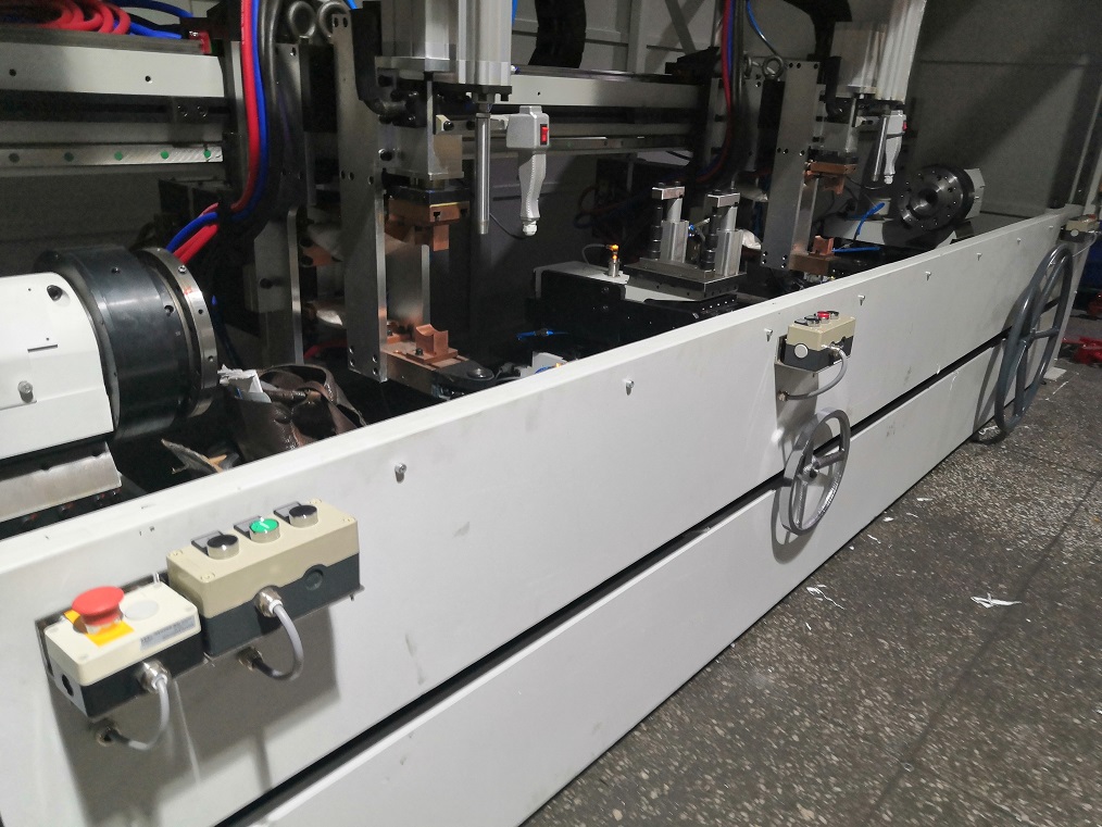 79c1b4a7-72e3-4ef8-9931-aa56bd9b9ce0